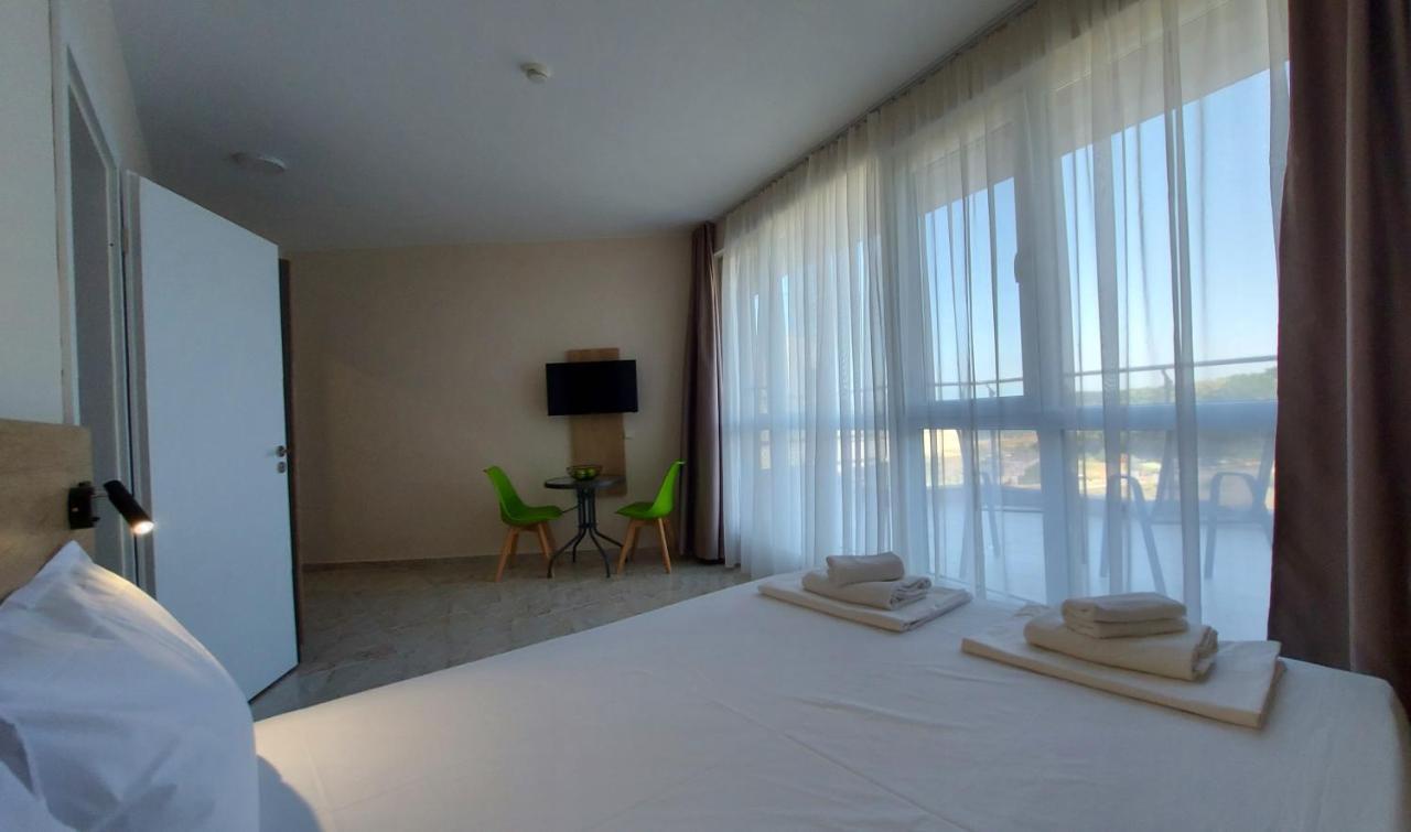 Aparthotel Happy بريمورسكو المظهر الخارجي الصورة